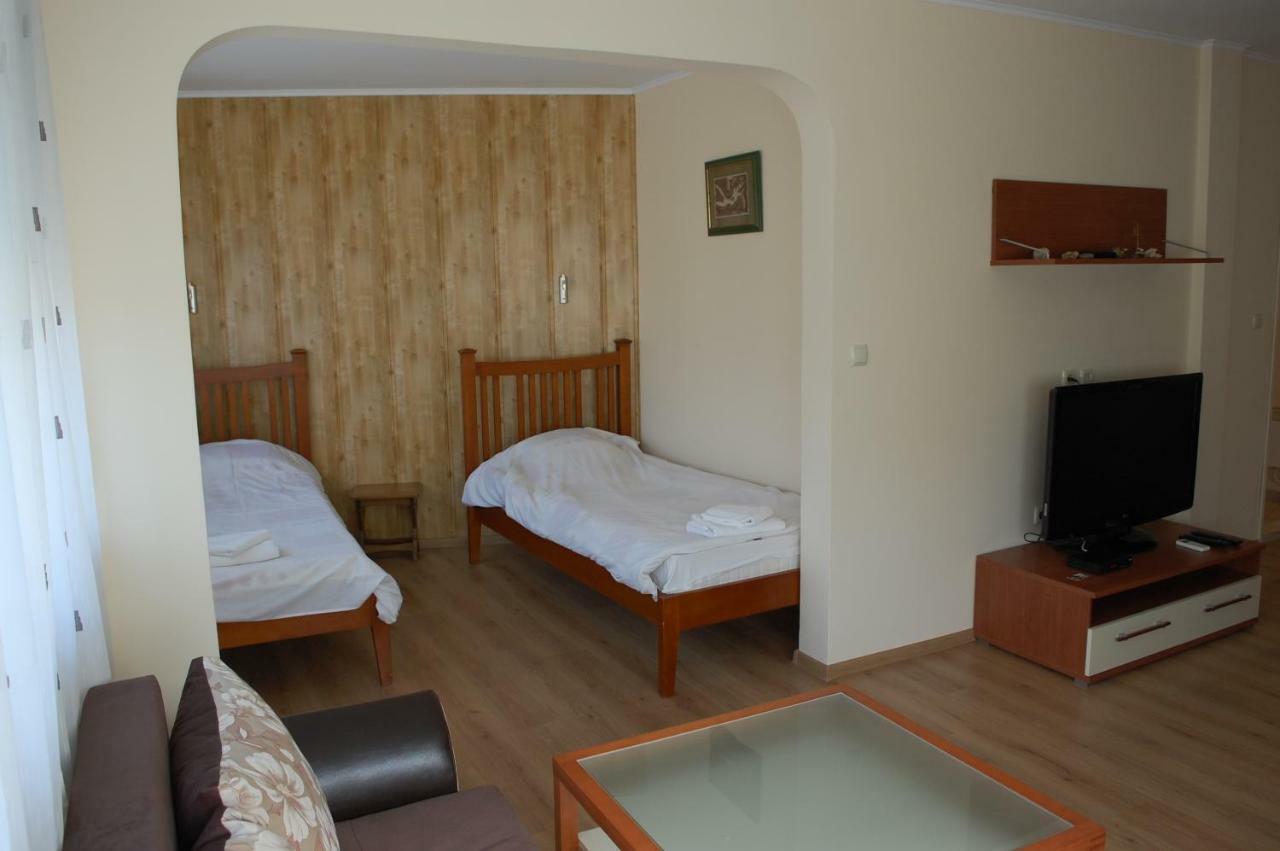 Hotel Vitosha Tryavna Exterior photo