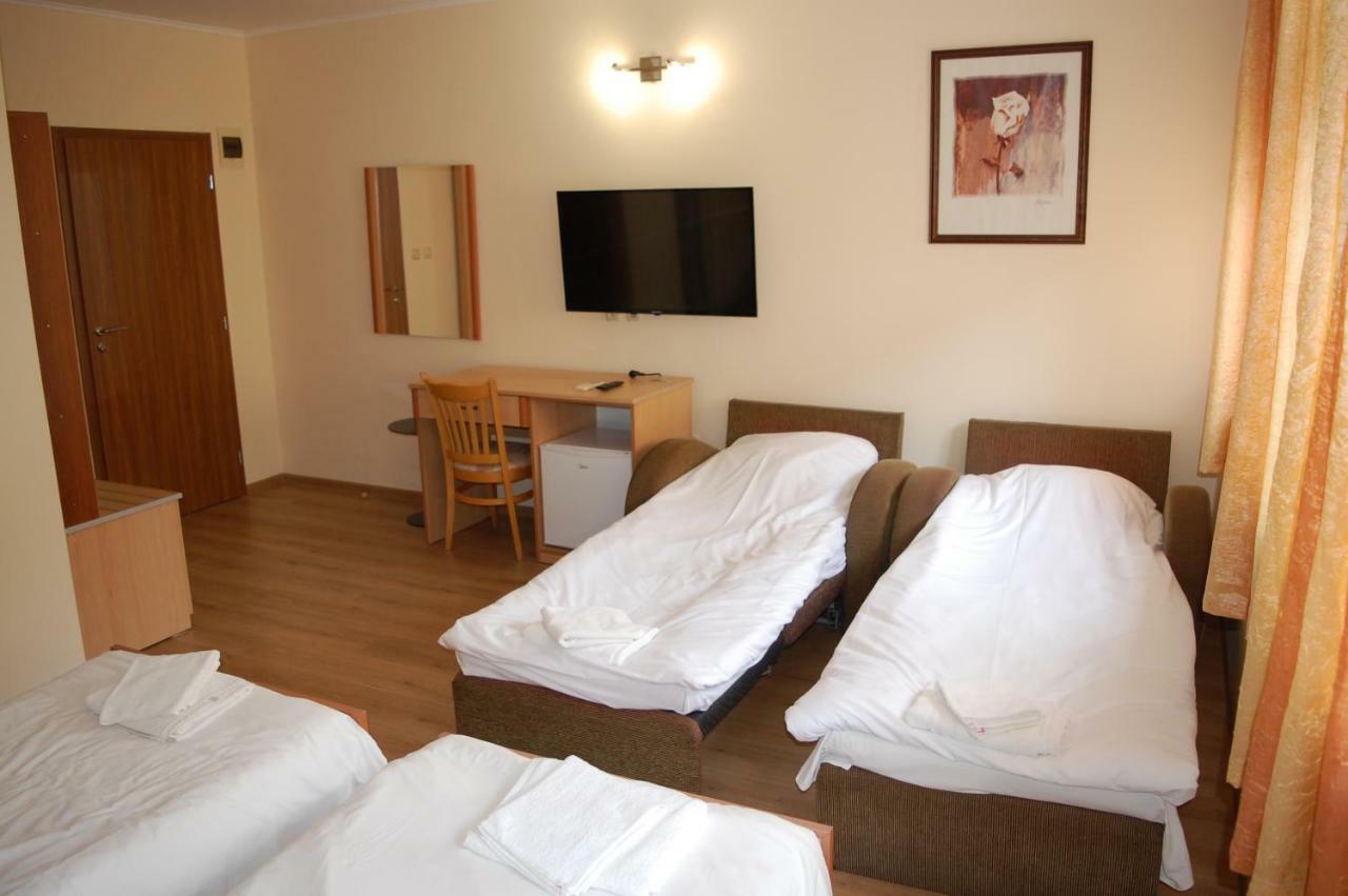 Hotel Vitosha Tryavna Exterior photo